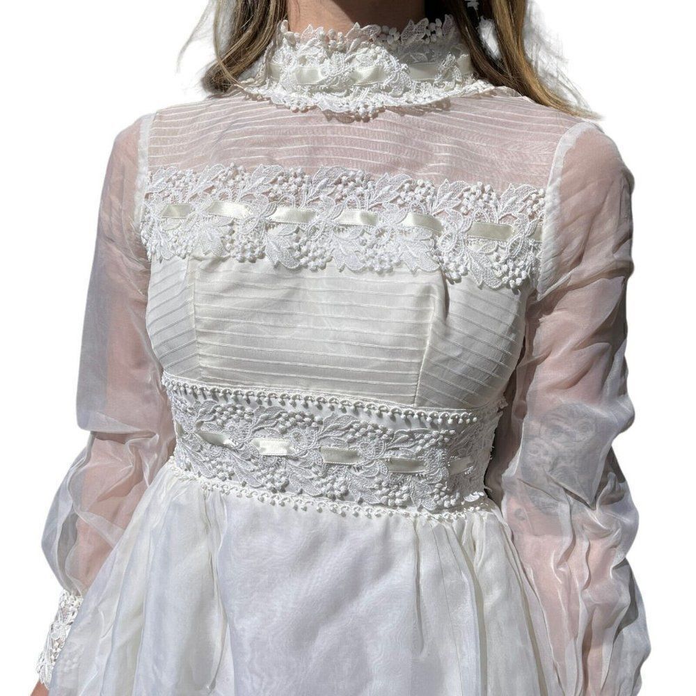 Vintage 1970s White Long Sleeve Lace Boho Prairie Hippy Maxi Wedding Dress Sz XS